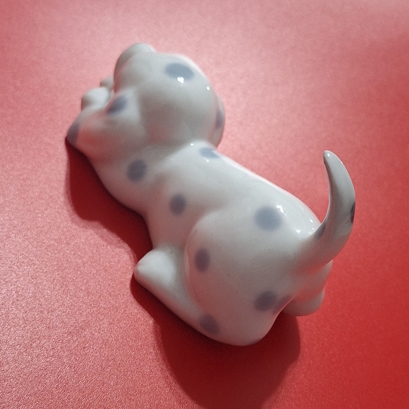 Ceramic Dog Figurine - Picture 2 of 2